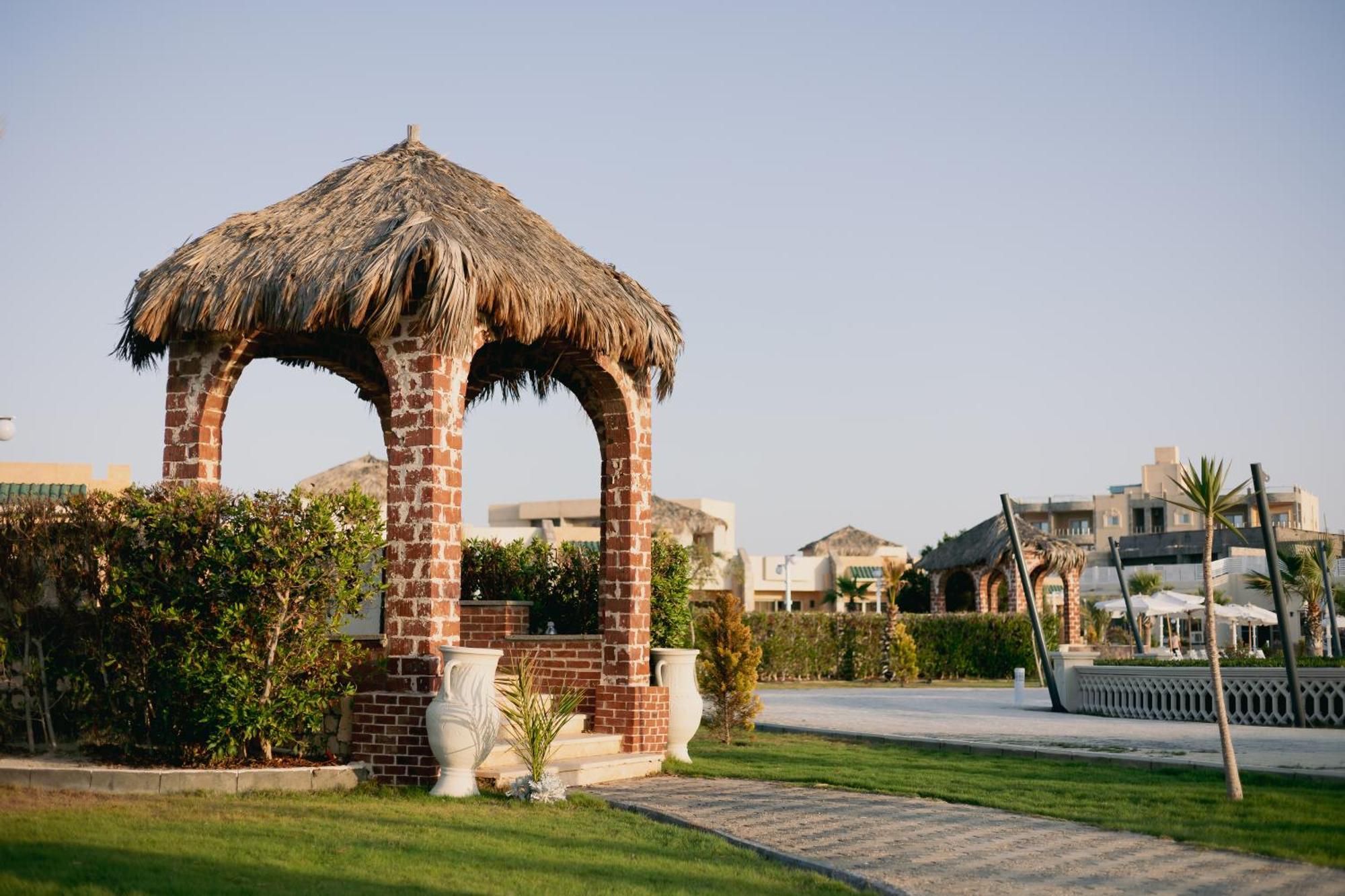 Grand Waha Resort Mersa Matruh Exteriör bild
